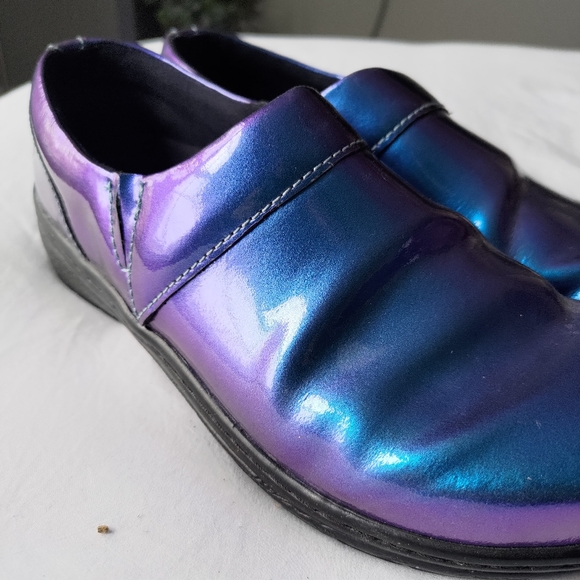 Iridescent Mission Klogs sz 9.5 - Picture 3 of 7